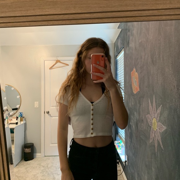 White button down top - Picture 1 of 4